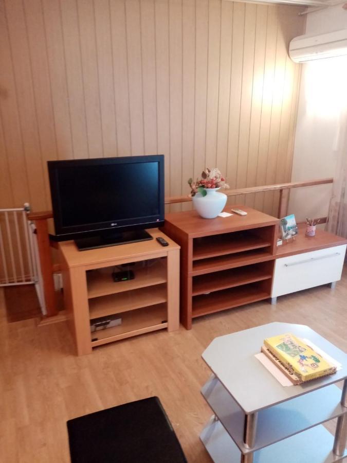 Apartman Loreta Pula Zewnętrze zdjęcie